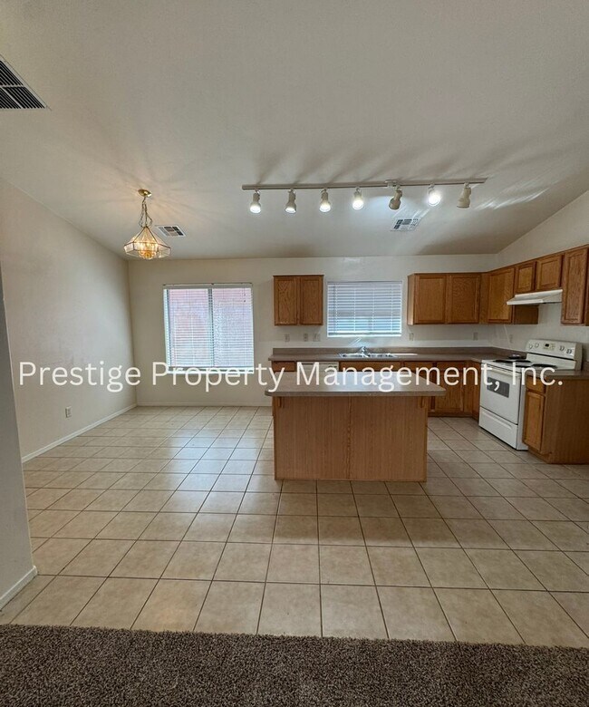 Foto del edificio - This Ravishing Home Has Everything You Need!