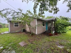 Building Photo - 2049 N Columbia Ave