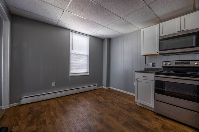 Building Photo - 117 S Belvidere Ave