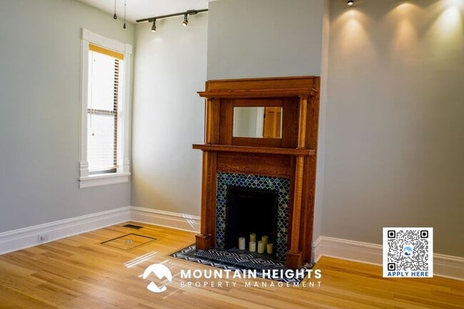 Building Photo - 235 Reed Ave N