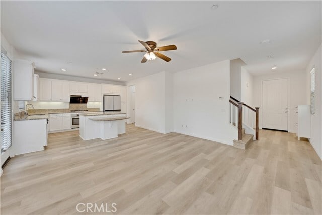 Building Photo - 751 Huron Pl