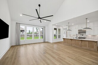 Building Photo - 15085 Berry Brk Dr