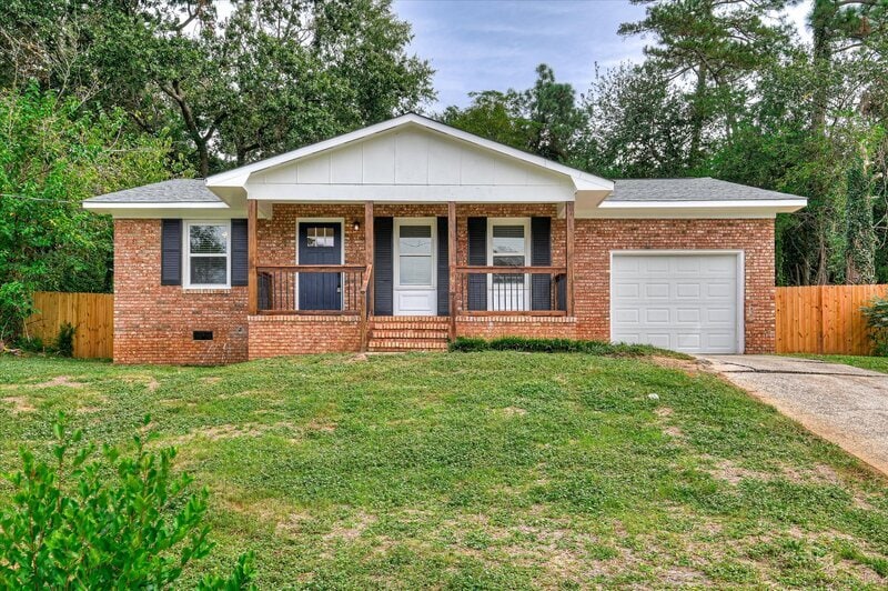 Primary Photo - 304 Coral Way