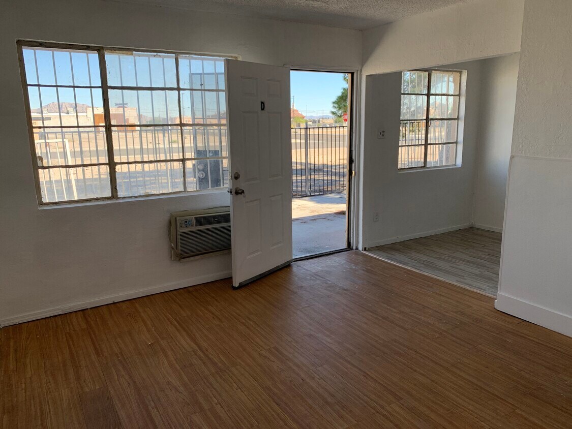 708 Jackson Ave, Las Vegas, NV 89106 708 Jackson Ave Las Vegas, NV