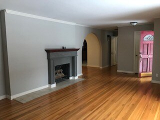 Building Photo - 3540 S Wheeling Ave