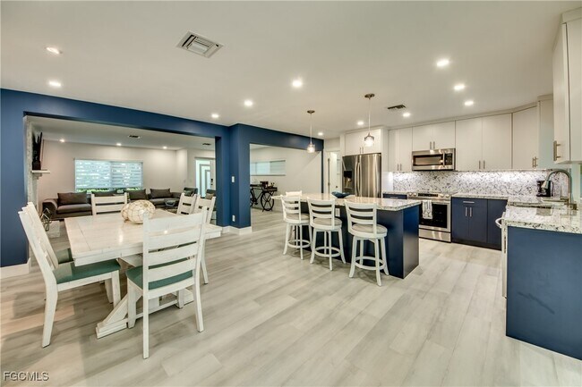 Foto del edificio - 5325 Mikado Ct