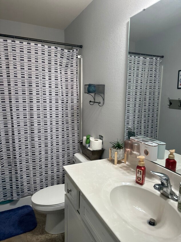 Foto del edificio - 3112 Ellingford Rd