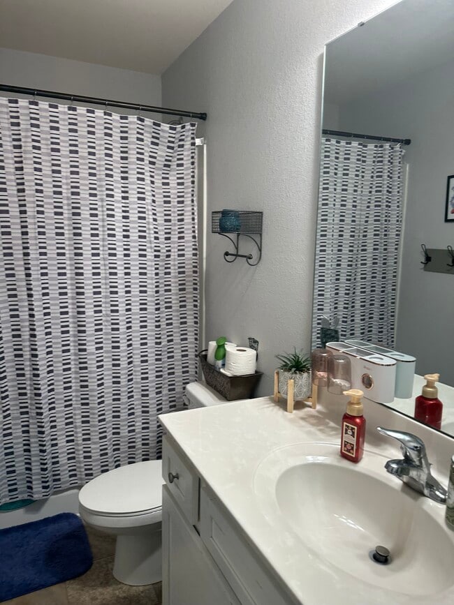 Photo - 3112 Ellingford Rd House