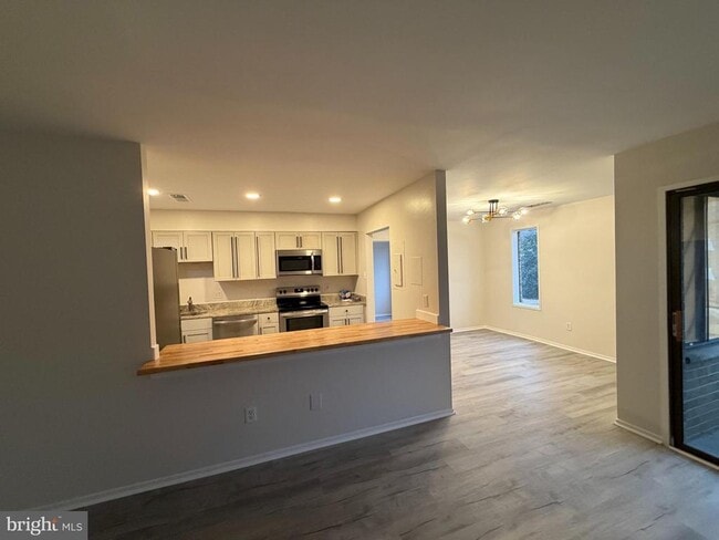 Foto del edificio - 507 Florida Ave