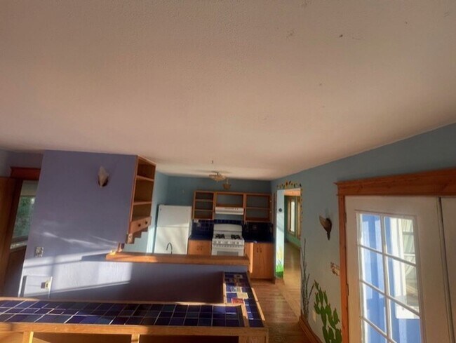 Building Photo - Views Views Views 2 Bed 2 Bath Home in Jer...