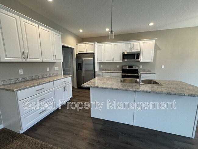 Building Photo - 4722 Whittlebury Dr
