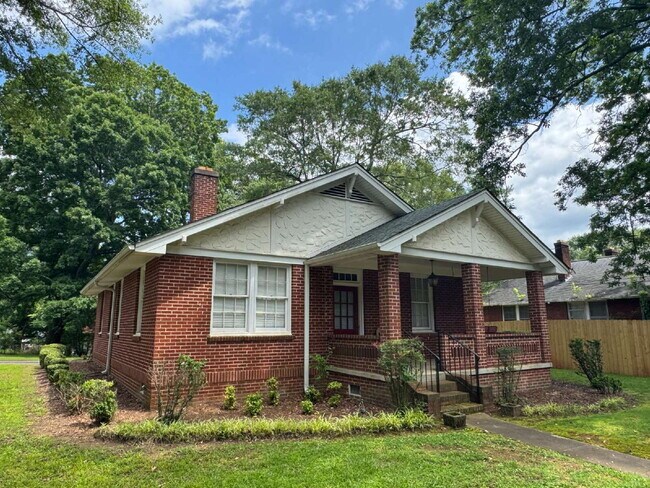 Building Photo - Stunning 4-Sided Brick Home on Corner Lot ...