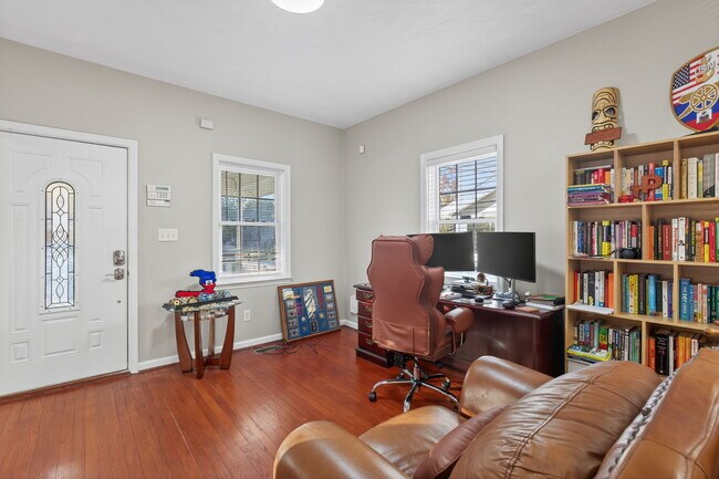 Foto del edificio - 2818 Tidewater Dr