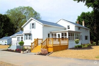 Building Photo - 829 Moscow Rd