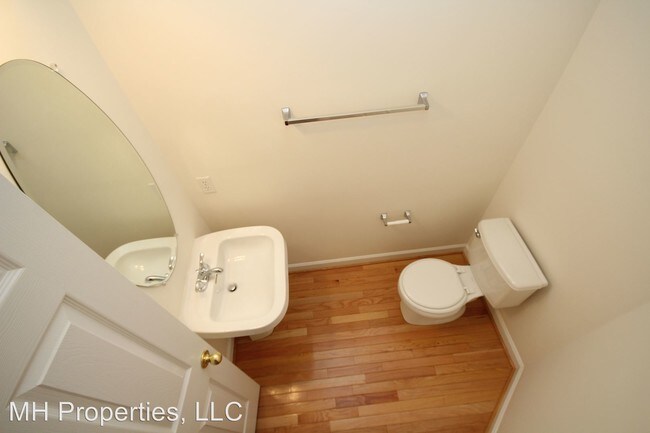 Building Photo - 4 br, 3.5 bath House - 5943 Gentle Call