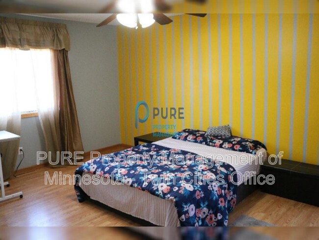 Foto del edificio - 3183 Juniper Ln
