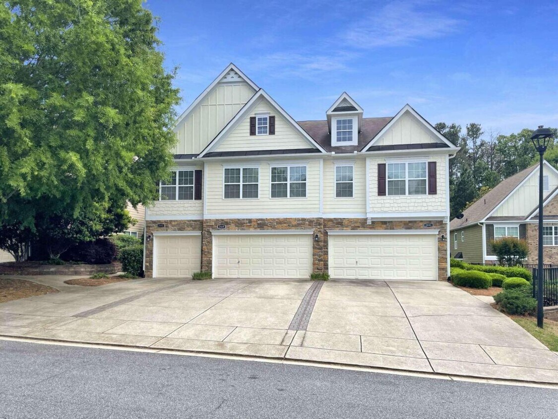 Primary Photo - 2553 Willow Grove Rd