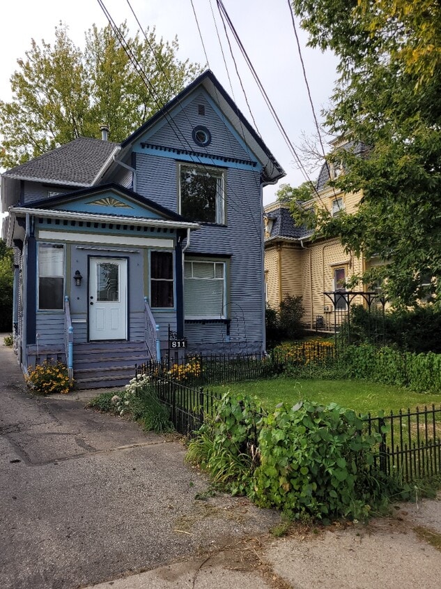 Front of house - 811 N Capitol Ave