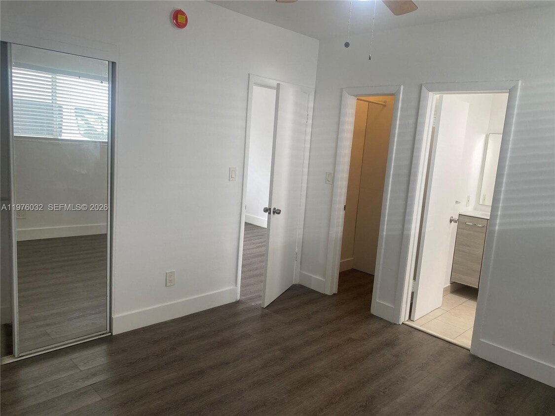 Foto del edificio - 479 SW 3rd St