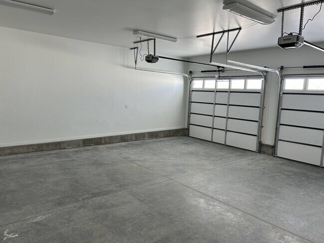 Foto del edificio - 914 River Bend St