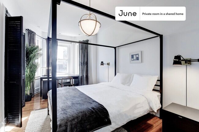Building Photo - Room in Shared 4 bed/1.5 bath home in Capitol Hill