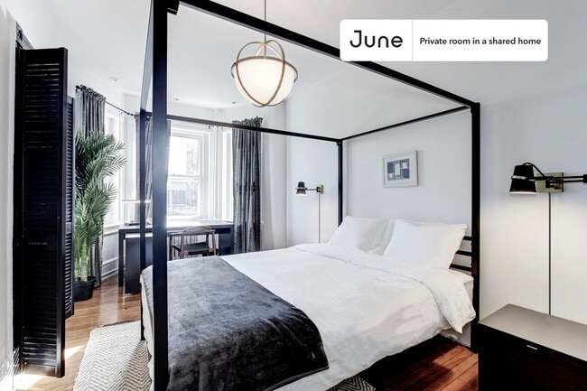 Building Photo - Room in Shared 4 bed/1.5 bath home in Capitol Hill