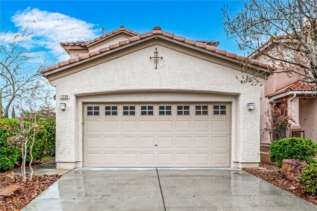 Foto del edificio - 11209 Salentino Ave