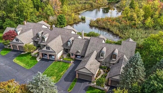 Foto del edificio - 6576 Steeple Ridge