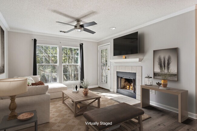 Foto del edificio - 100 Kensington Blvd