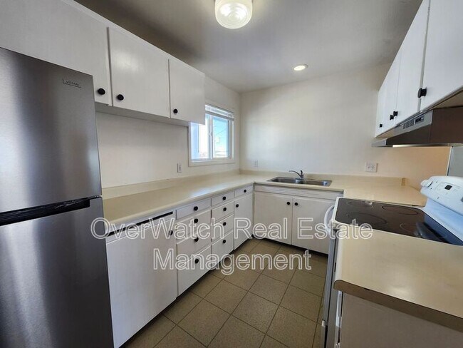 Foto del edificio - 3925 E 9th Ave