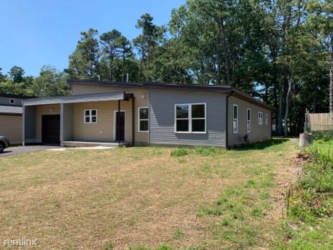 Building Photo - 4 br, 2 bath House - 113 Split Rock Road
