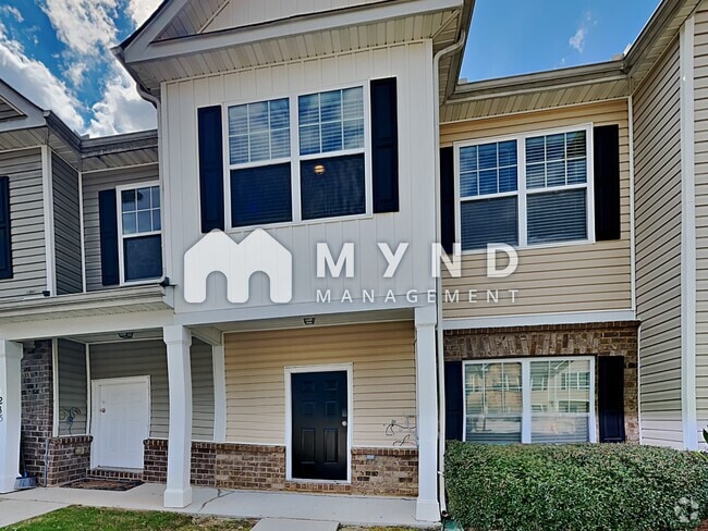 Building Photo - 2233 Bigwood Trail