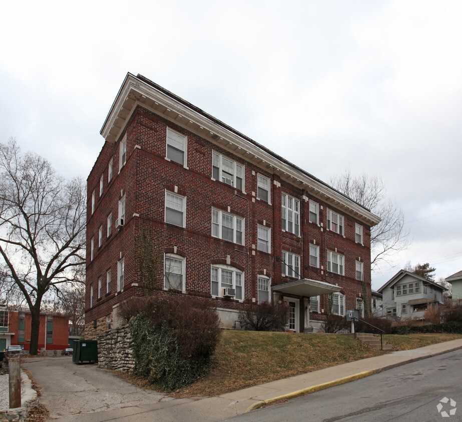 Building Photo - 1605-1607 W 37th St