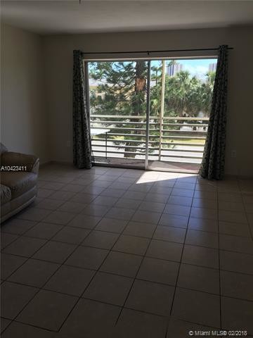 Foto del edificio - 20200 NE 27th Ct