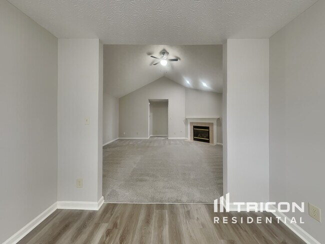 Foto del edificio - 910 S Shore Ct