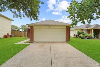 Building Photo - 6011 Beaconridge Dr