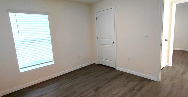 Foto del edificio - 36171 Sunflower Hill Dr