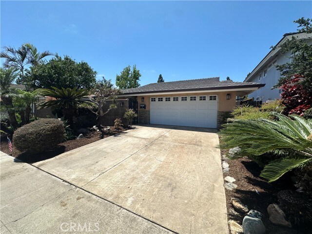 Foto principal - 19011 Colchester Ln