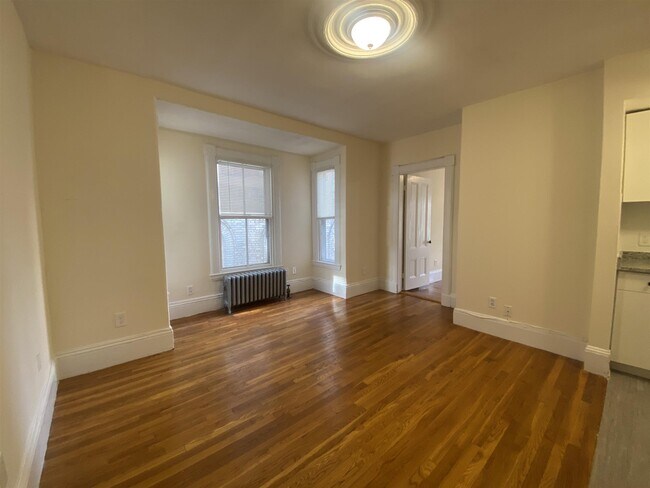 Foto del edificio - 379 Harvard St