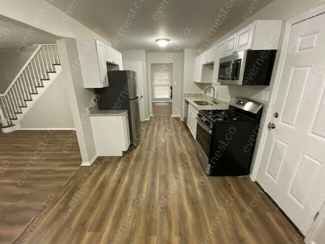 Foto del edificio - 11892 Branridge Rd
