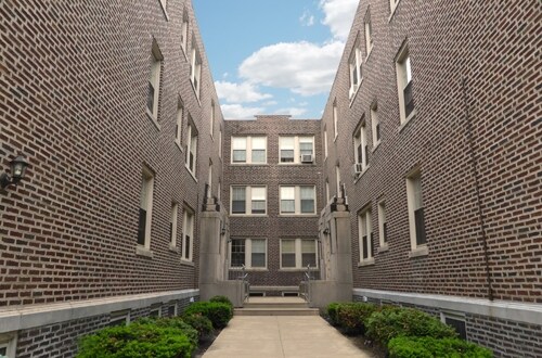 Building Photo - Yorkshire Court