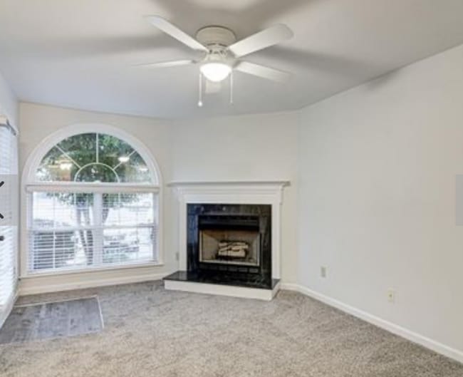 Building Photo - 3638 Morris Farm Dr