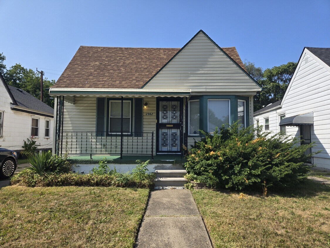 Primary Photo - 2962 S Ethel St