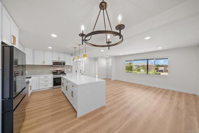 Building Photo - 2333 Ridge View Dr