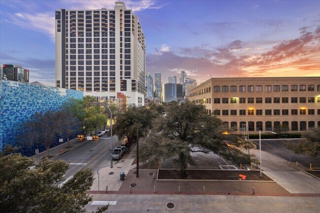 Foto del edificio - 507 Sabine St