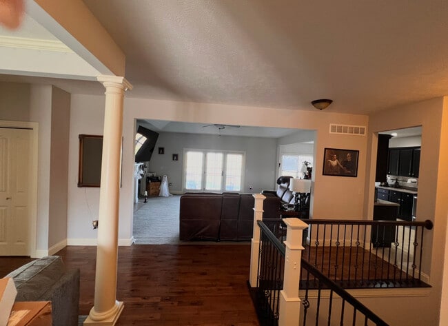 Building Photo - 3813 Liberty Cir