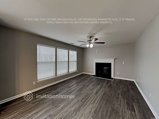 Foto del edificio - 1231 Brook Farm Ln