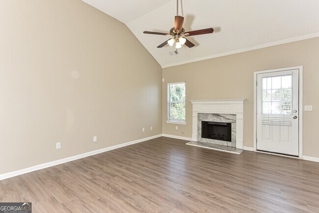 Building Photo - 554 Ransom Way