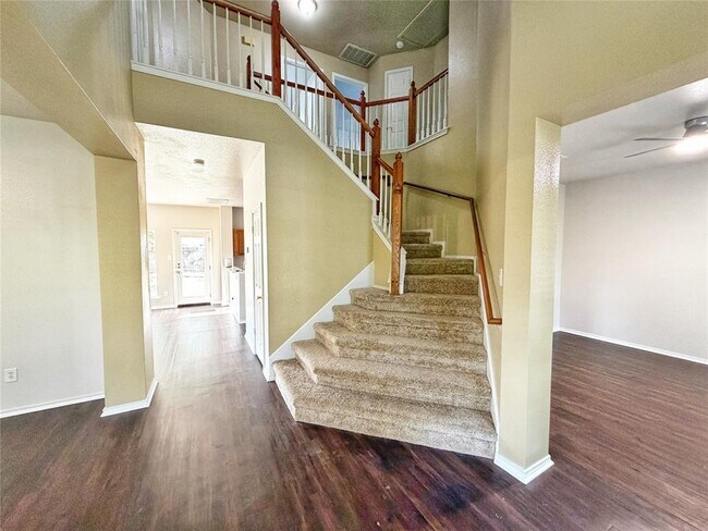 Foto del edificio - 1114 Black Locust Drive West