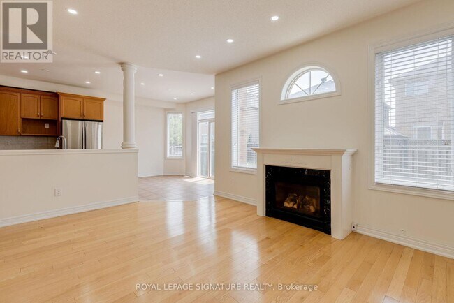 Building Photo - 39 Hermitage Blvd
